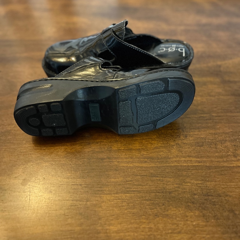 b.o.c. Clogs - 9 - Picture 4 of 10